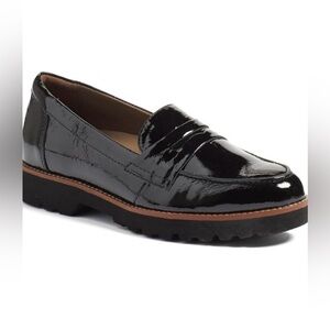 ♥️Earthies Barga patent loafer size 7